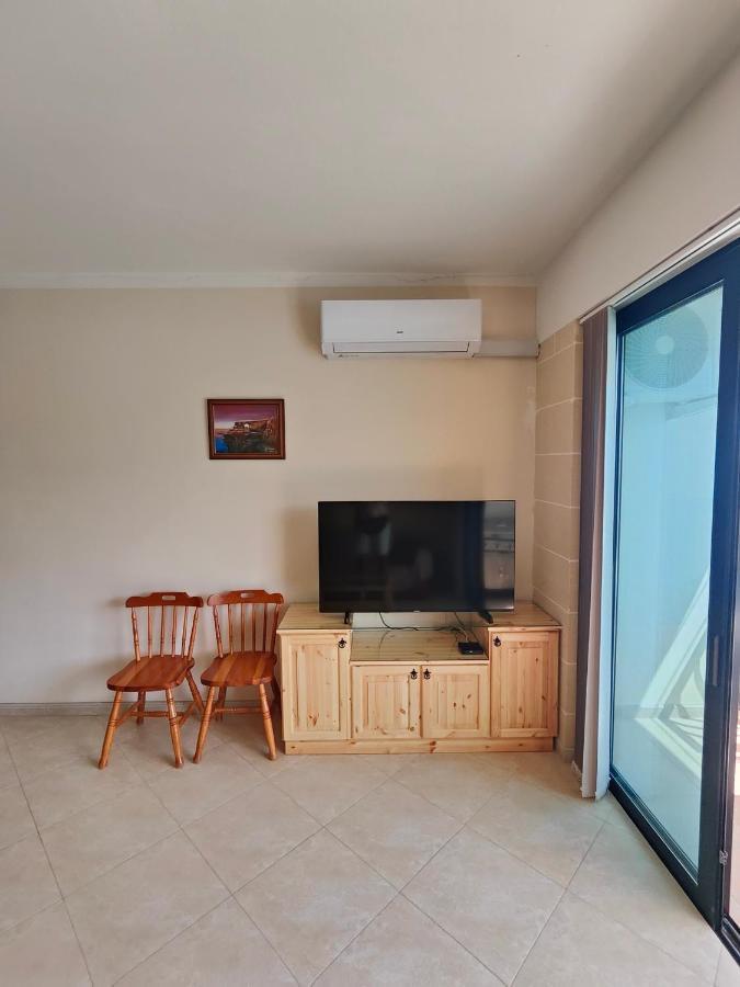 Seaview Apartment Zebbug  Экстерьер фото