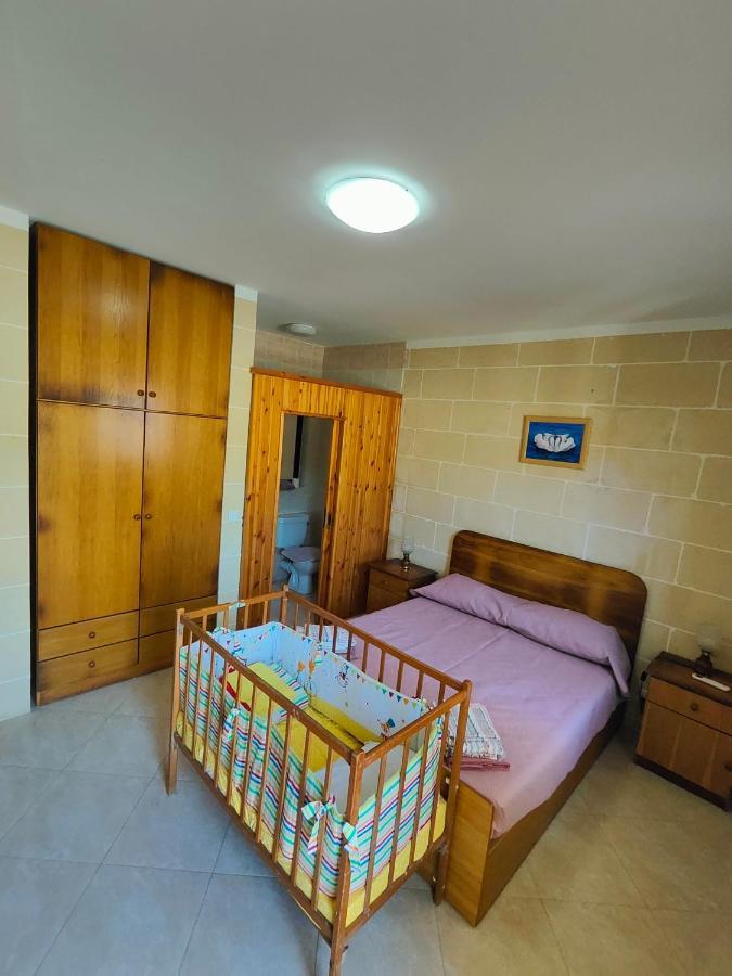 Seaview Apartment Zebbug  Экстерьер фото
